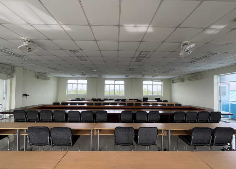 Hội trường cao tốc Long Phước